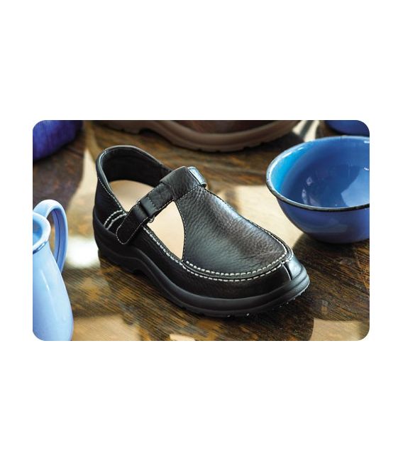 Dr. Comfort Women's Lu Lu Diabetic Shoes - Chestnut