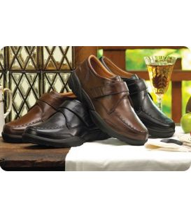 Dr. Comfort Men's Frank Diabetic Shoes - Bark