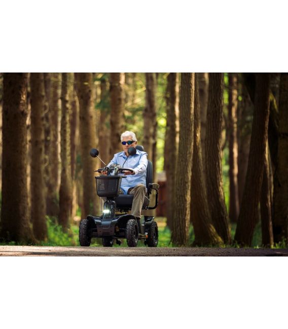 Pride Pursuit 2 Heavy Duty 4 Wheel Mobility Scooter - 400 lb. Capacity