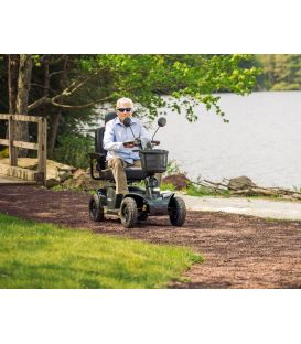 Pride Pursuit 2 Heavy Duty 4 Wheel Mobility Scooter - 400 lb. Capacity