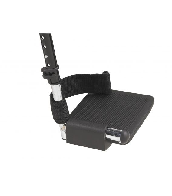Drive Silver Sport 1 18" Wheelchair with Full Arms & Swingaway Removeable Footrests